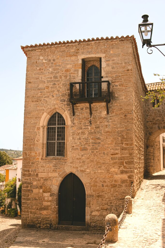 Obidos-Portugal-Torre-de-Maneys