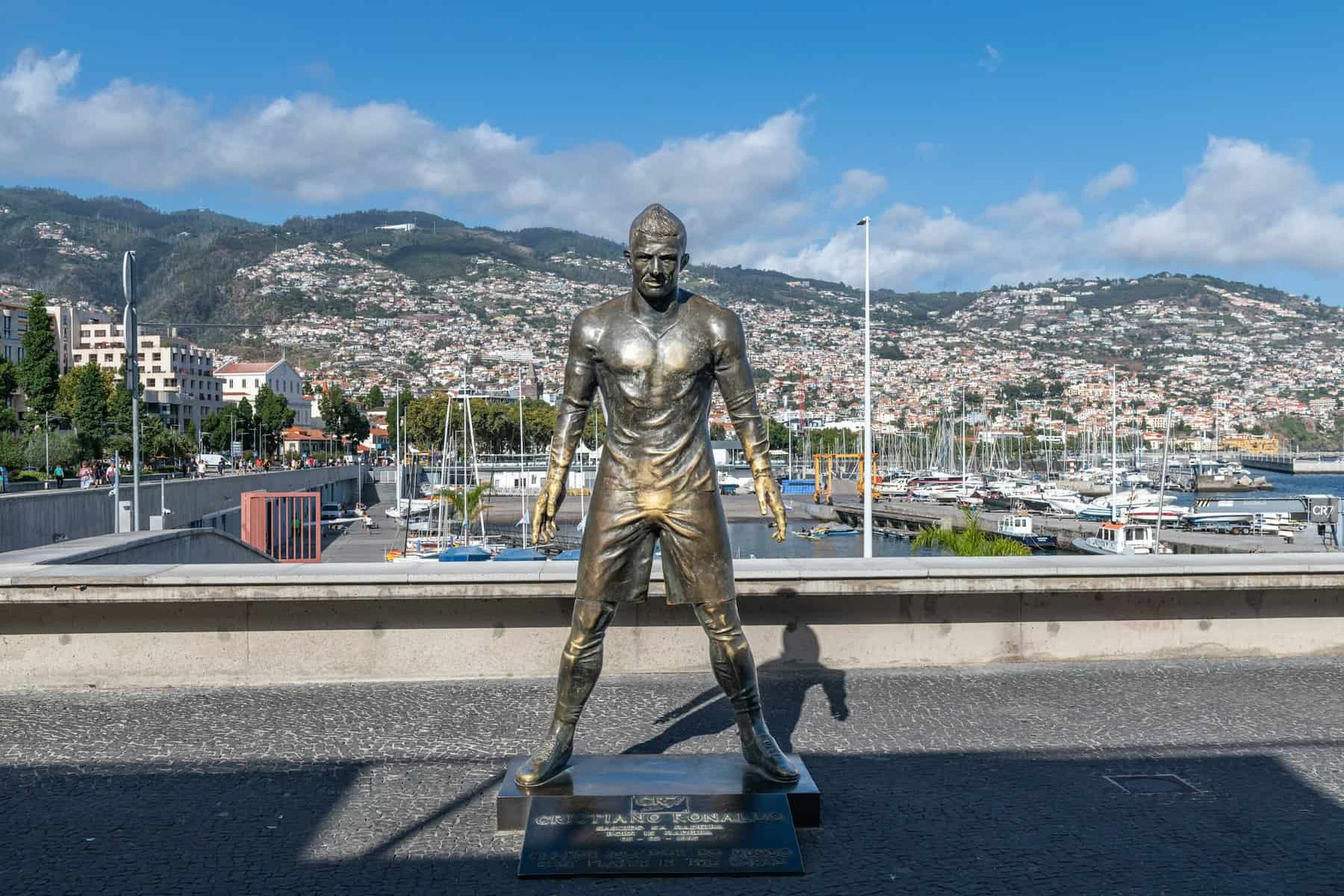 Madeira - Portugal - Funchal - Ronaldo Statue