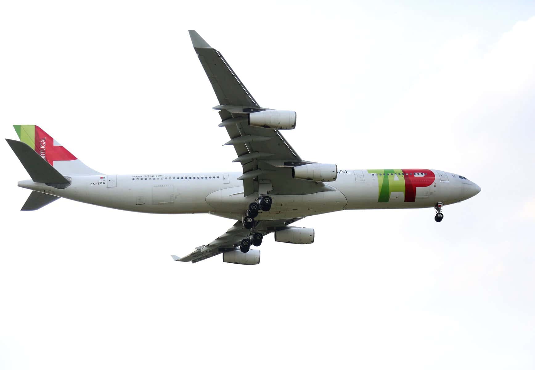 PORTUGAL TAP AIRPLANE