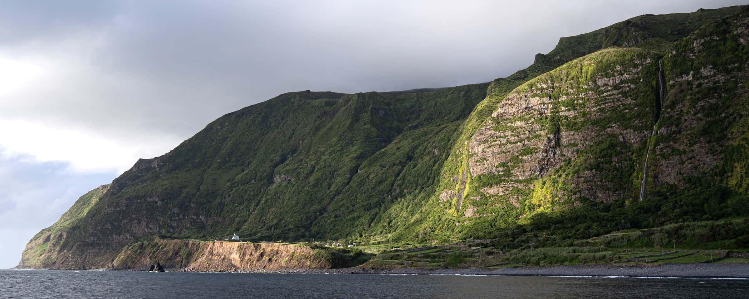 azores-flores-island-Cascata-do-Poco-do-Bacalhau