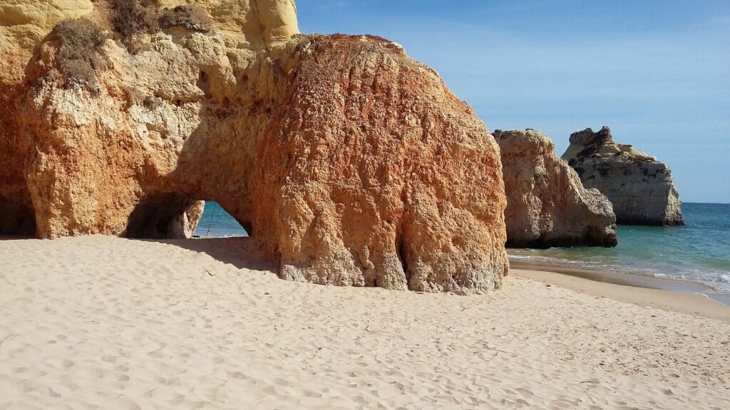 Portimão-Portugal-beach-rocks