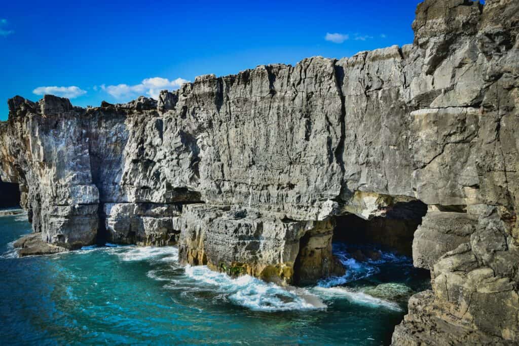 cascais-portugal-Boca-do-Inferno