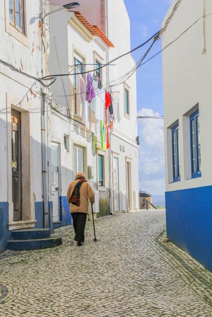Nazaré-Portugal-STREETS